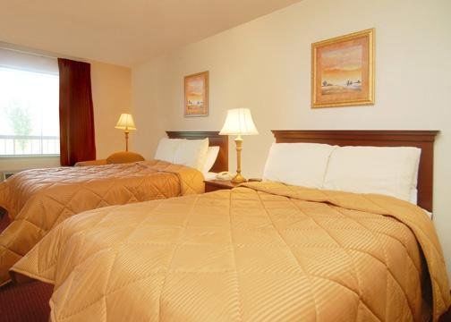 Executive Inn And Suites Ентърпрайз Екстериор снимка